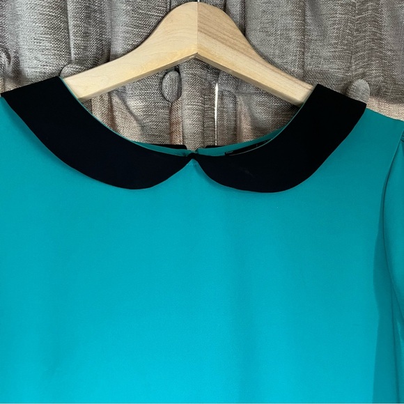 Teal Adora Short Sleeve Peter Pan Collar Blouse Size Medium - Picture 6 of 13